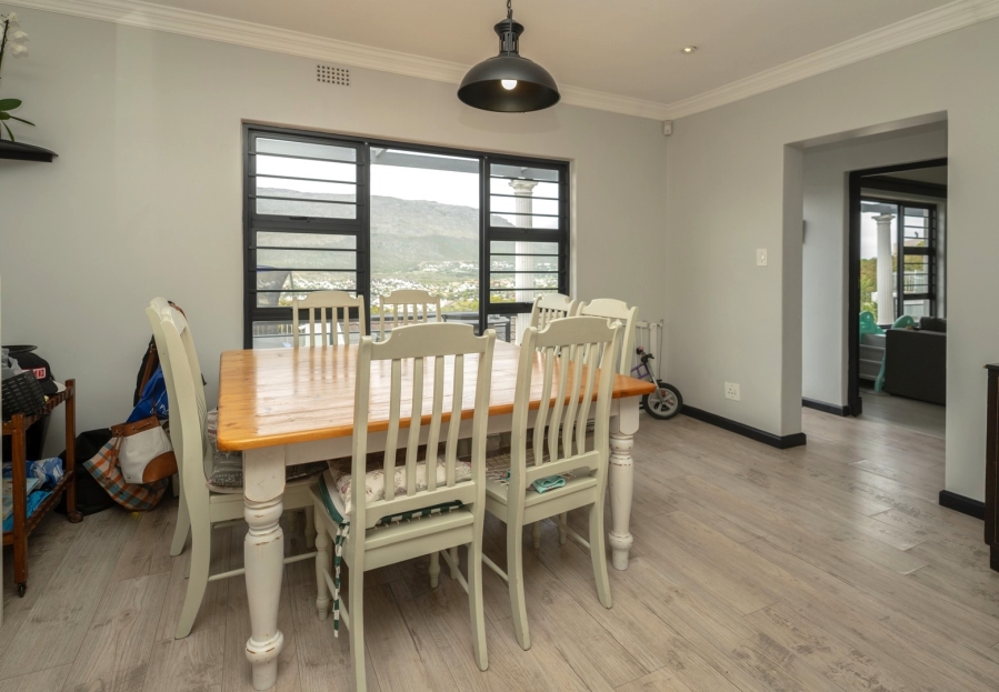 7 Bedroom Property for Sale in Fish Hoek Western Cape